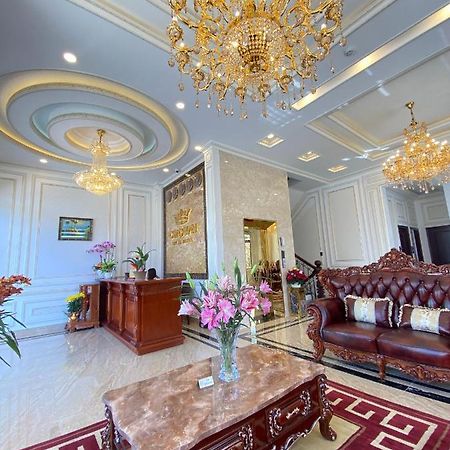 Crown Dalat Hotel Exterior photo